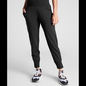 Athleta Venice jogger, size medium, black
